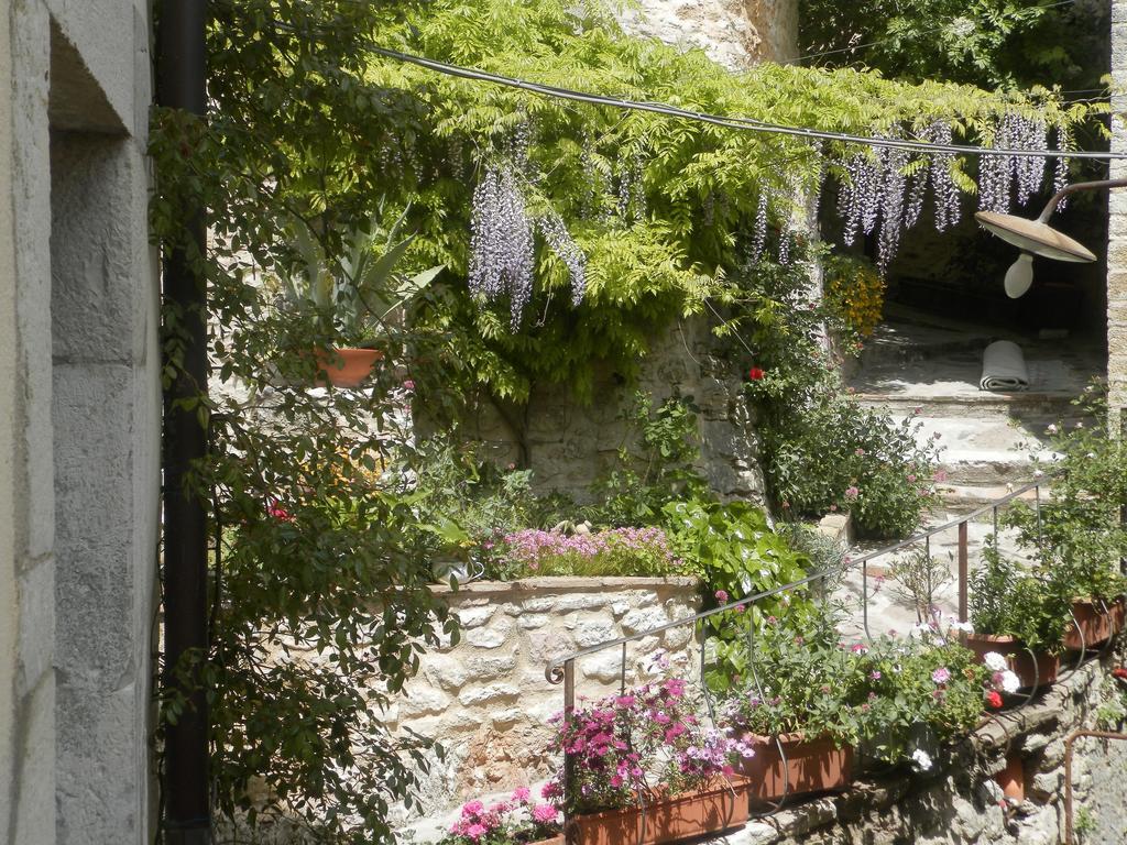 Hotel Residenza Di Paese Castello Del Poggio Ferentillo Exterior foto